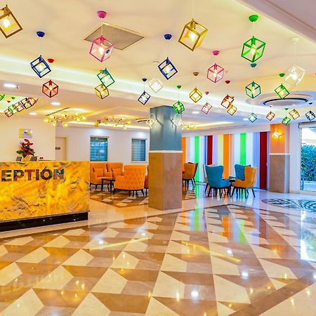 Отель Crystal Club World Of Colours Богазкент Экстерьер фото
